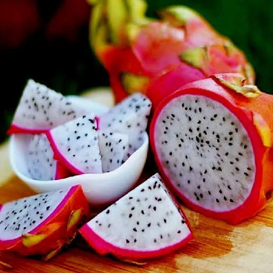ড্রাগন সাদা